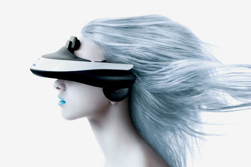 ソニー 3D対応ヘッドマウントディスプレイ HMZ-T1